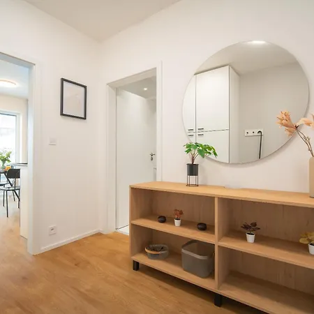Apartment Apartino - Free Parking, 10 Minutes Walk To Centre, Nespresso, Netflix