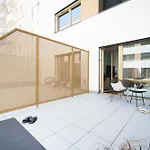 Apartino - Free Parking, 10 Minutes Walk To Centre, Nespresso, Netflix Διαμέρισμα