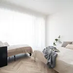 Apartino - Free Parking, 10 Minutes Walk To Centre, Nespresso, Netflix *