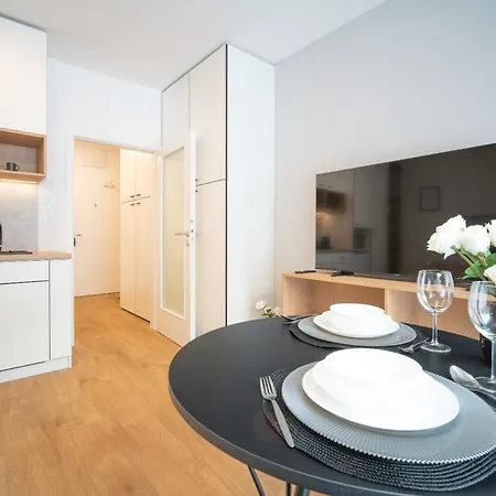 Apartino - Free Parking, 10 Minutes Walk To City Centre, Nespresso, Netflix Appartamento