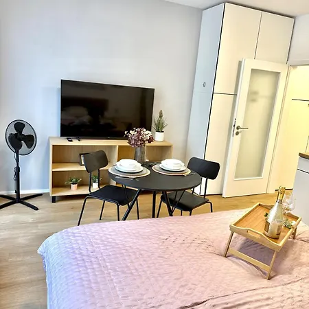Apartment Relax With Free Parking, 10 Mins Walk To Centre Brno