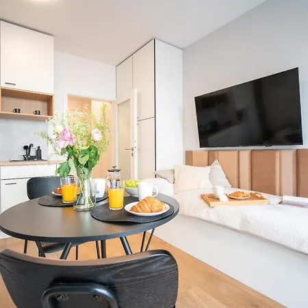 Apartino - Free Parking, 10 Minutes Walk To Centre, Nespresso, Netflix شقة *