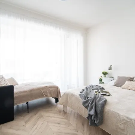 Apartino - Free Parking, 10 Minutes Walk To City Centre, Nespresso, Netflix *