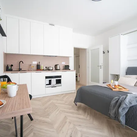 Apartino - Free Parking, 10 Minutes Walk To Centre, Nespresso, Netflix شقة برنو