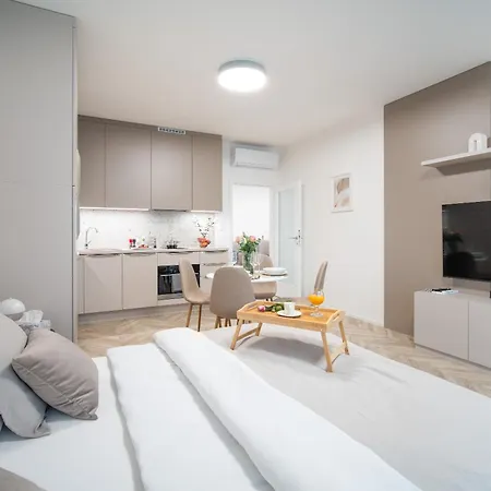 Διαμέρισμα Apartino - Free Parking, 10 Minutes Walk To Centre, Nespresso, Netflix